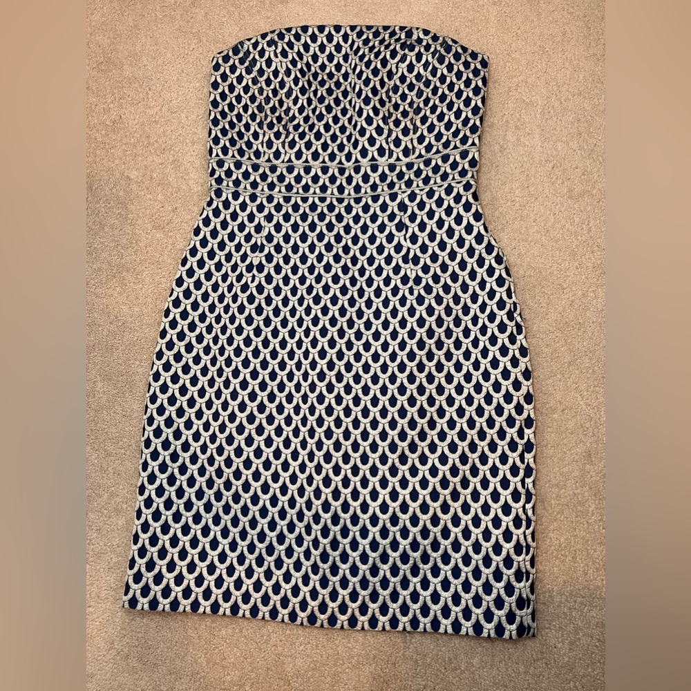 Lilly Pulitzer Navy and Silver Strapless Dress. Size 2.